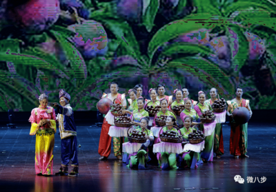 歌頌家鄉(xiāng)新風(fēng)貌 描繪小康生活新畫卷